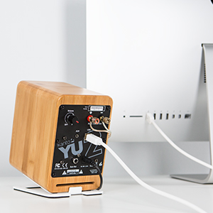 Kanto YU2 Bamboo connected to iMac through USB